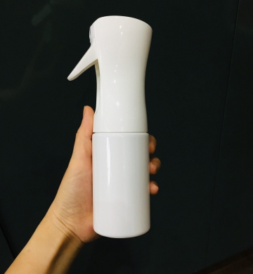 CHAI XỊT PHUN SƯƠNG KANGEN 22OML